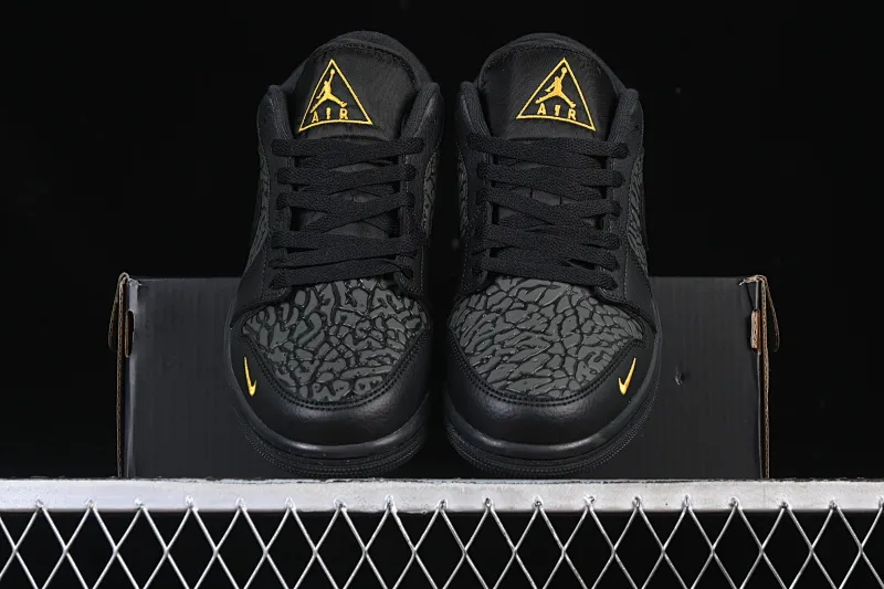 All Categories Air Jordan Jordan Series Basketball Shoes Air Jordan 1 Low Air Jordan 1 Low "Elephant" AJ1 Joe 1 Explosion Danger Warning Low-top Cultural Casual Shoes IM6568-010